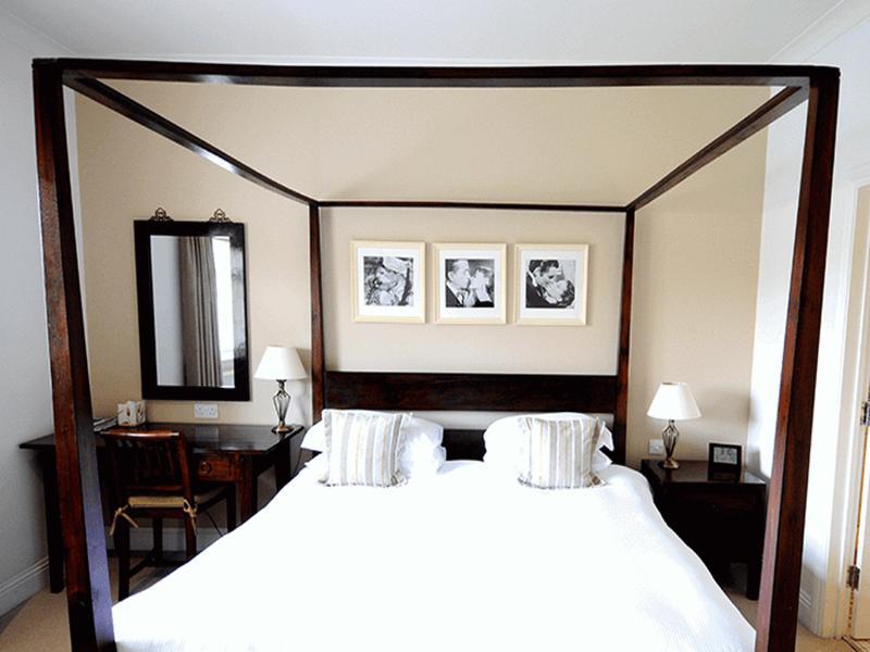 Asperion Hillside Hotel Guildford Bagian luar foto