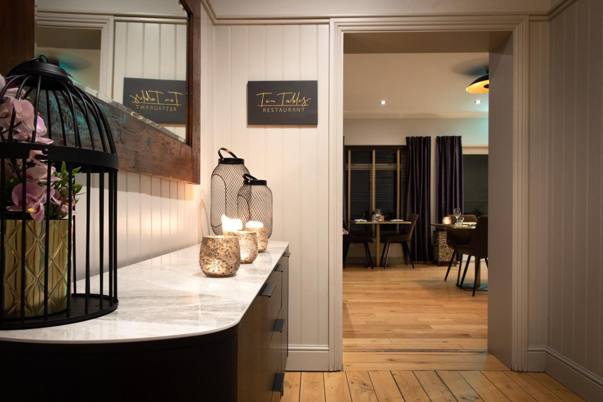 Asperion Hillside Hotel Guildford Bagian luar foto