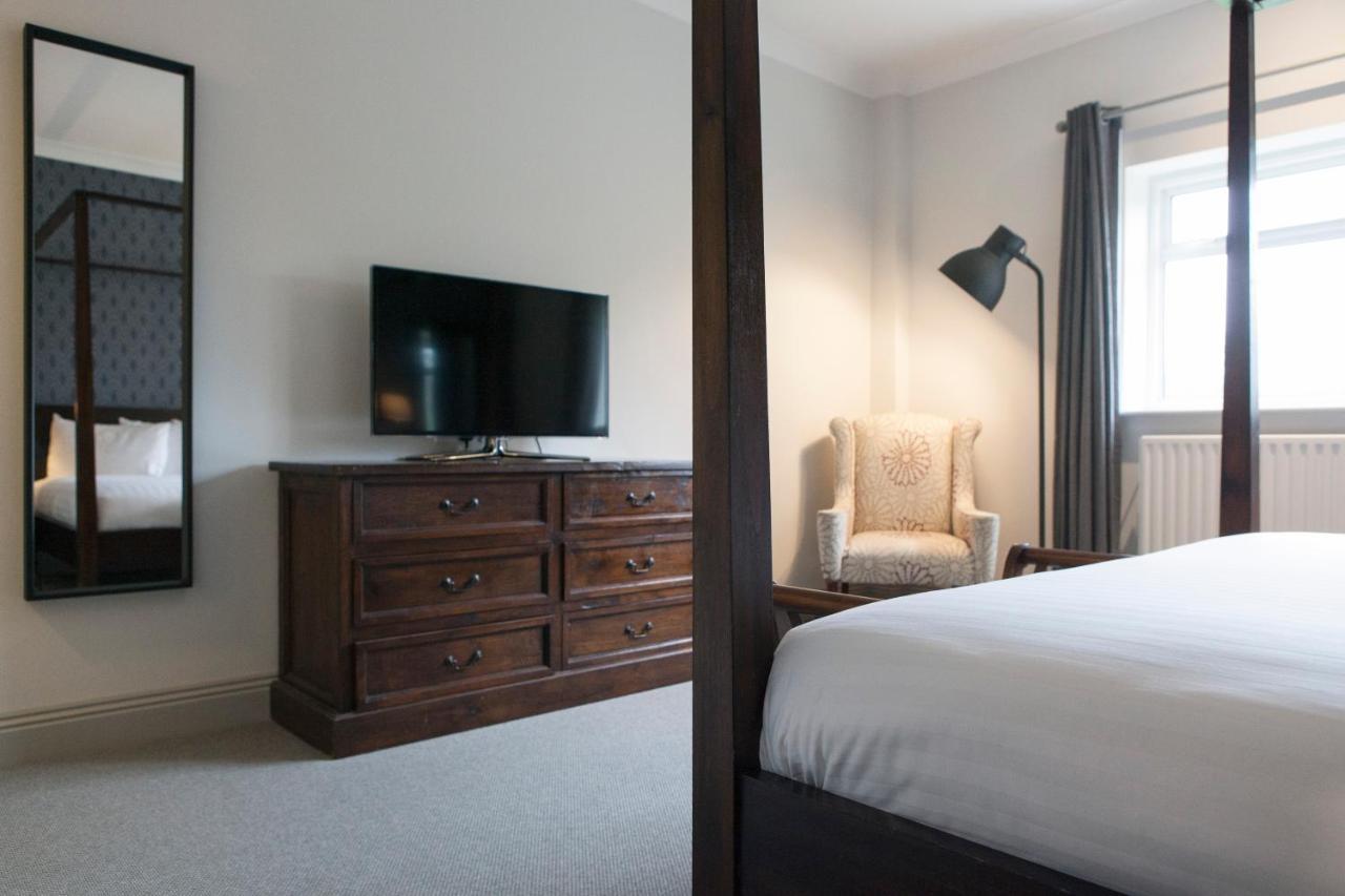 Asperion Hillside Hotel Guildford Bagian luar foto